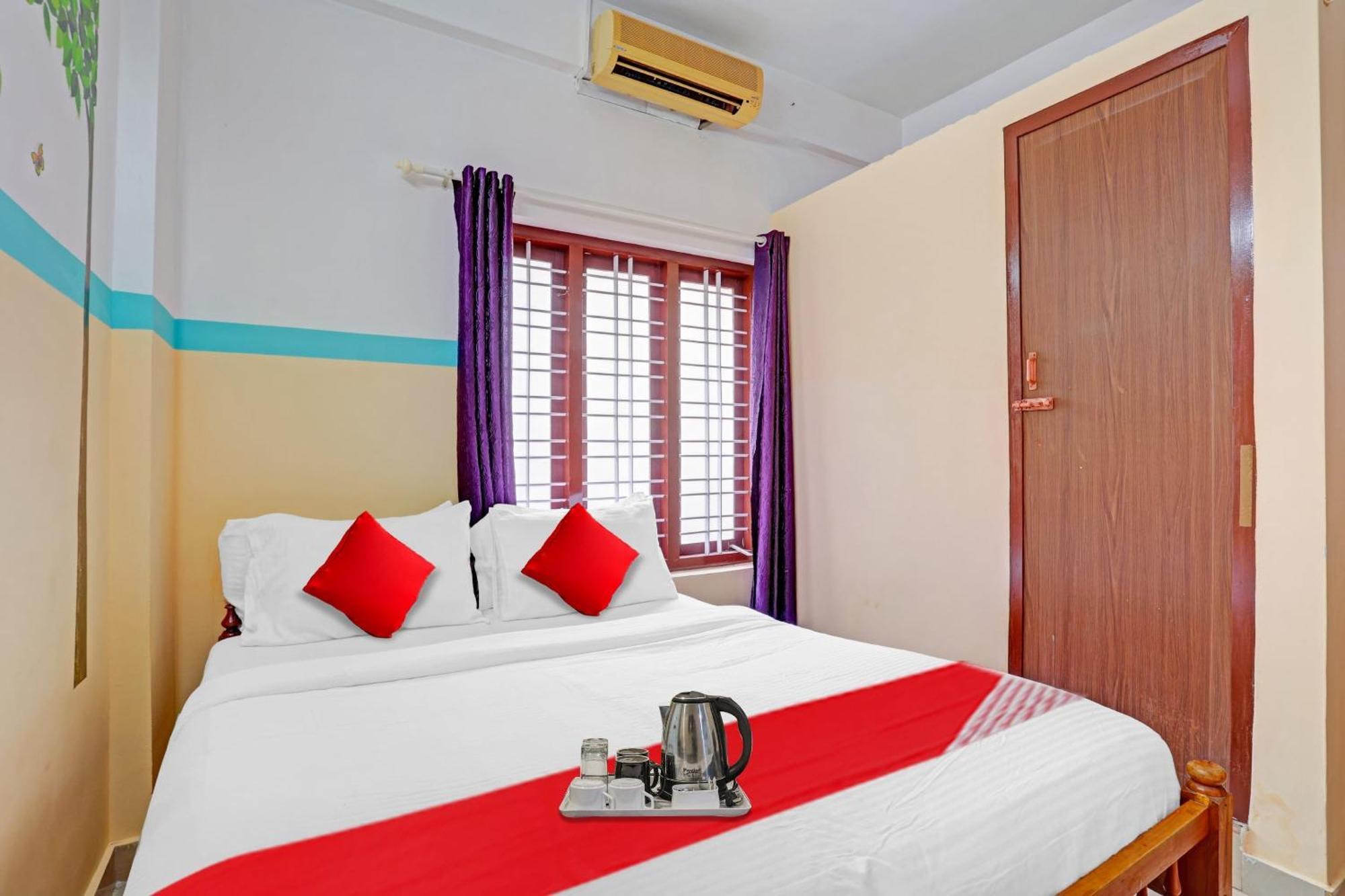 Hotel Spot On The New View Regency Thiruvananthapuram Exterior foto