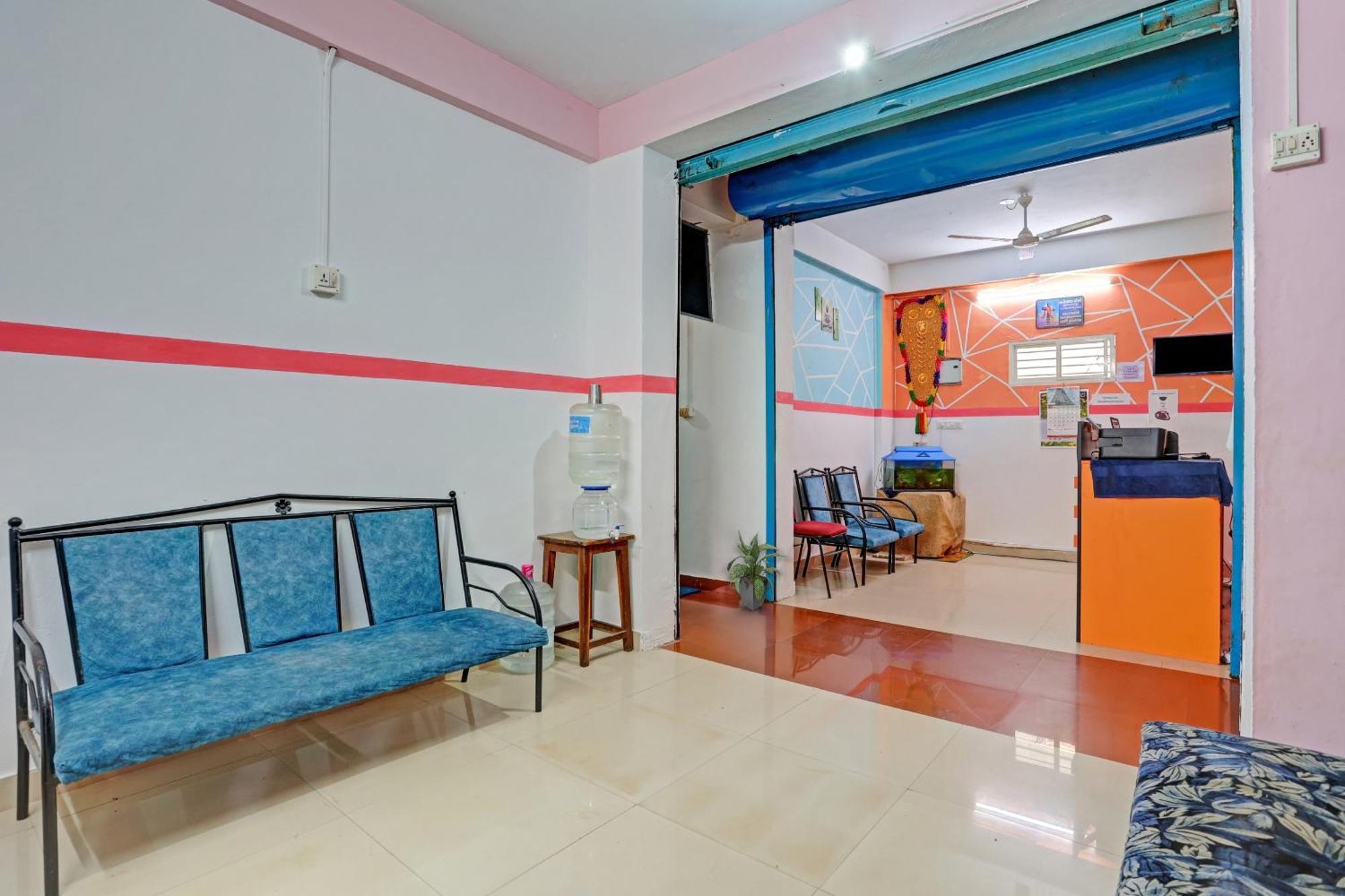 Hotel Spot On The New View Regency Thiruvananthapuram Exterior foto